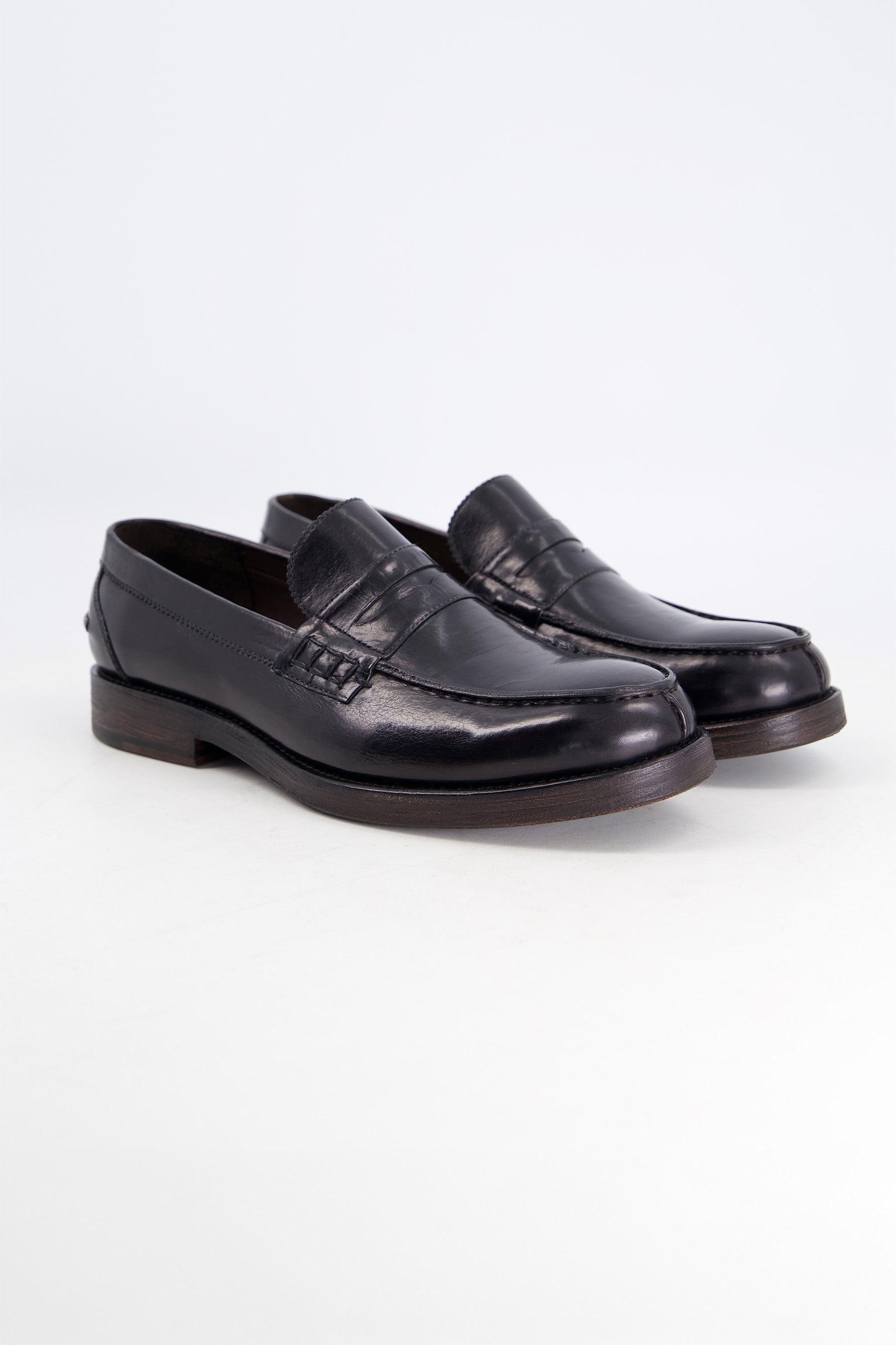 RAMBLE Robust Penny Loafer Shoes