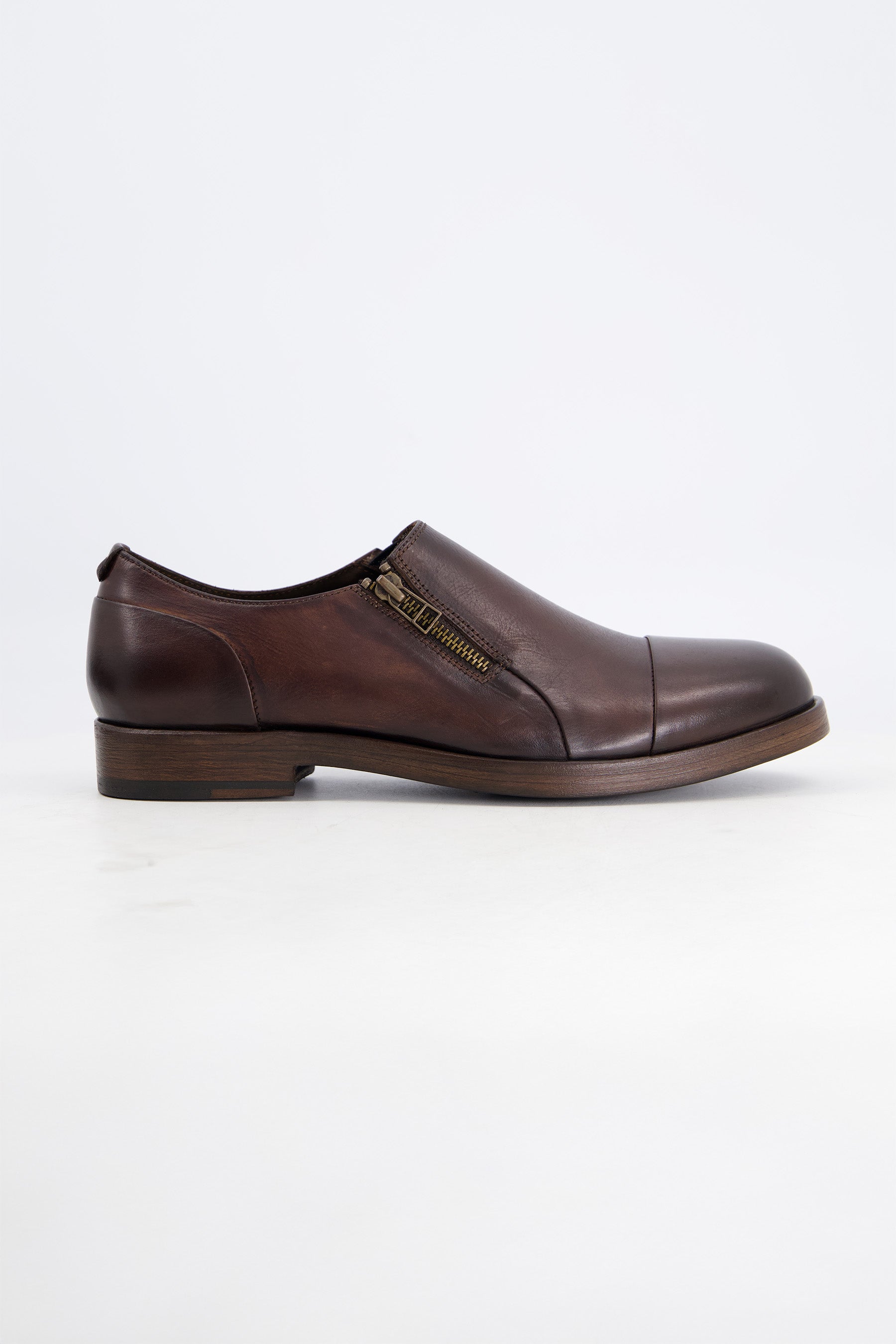 COSMO Short Zipper Dark Brown Shoes