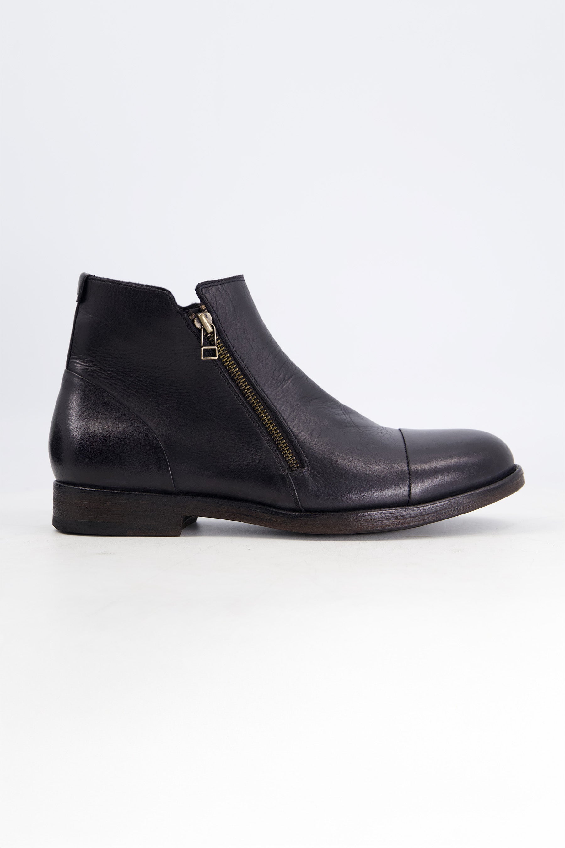 Drifty Grunge Double Zip Medium Ankle Shoes