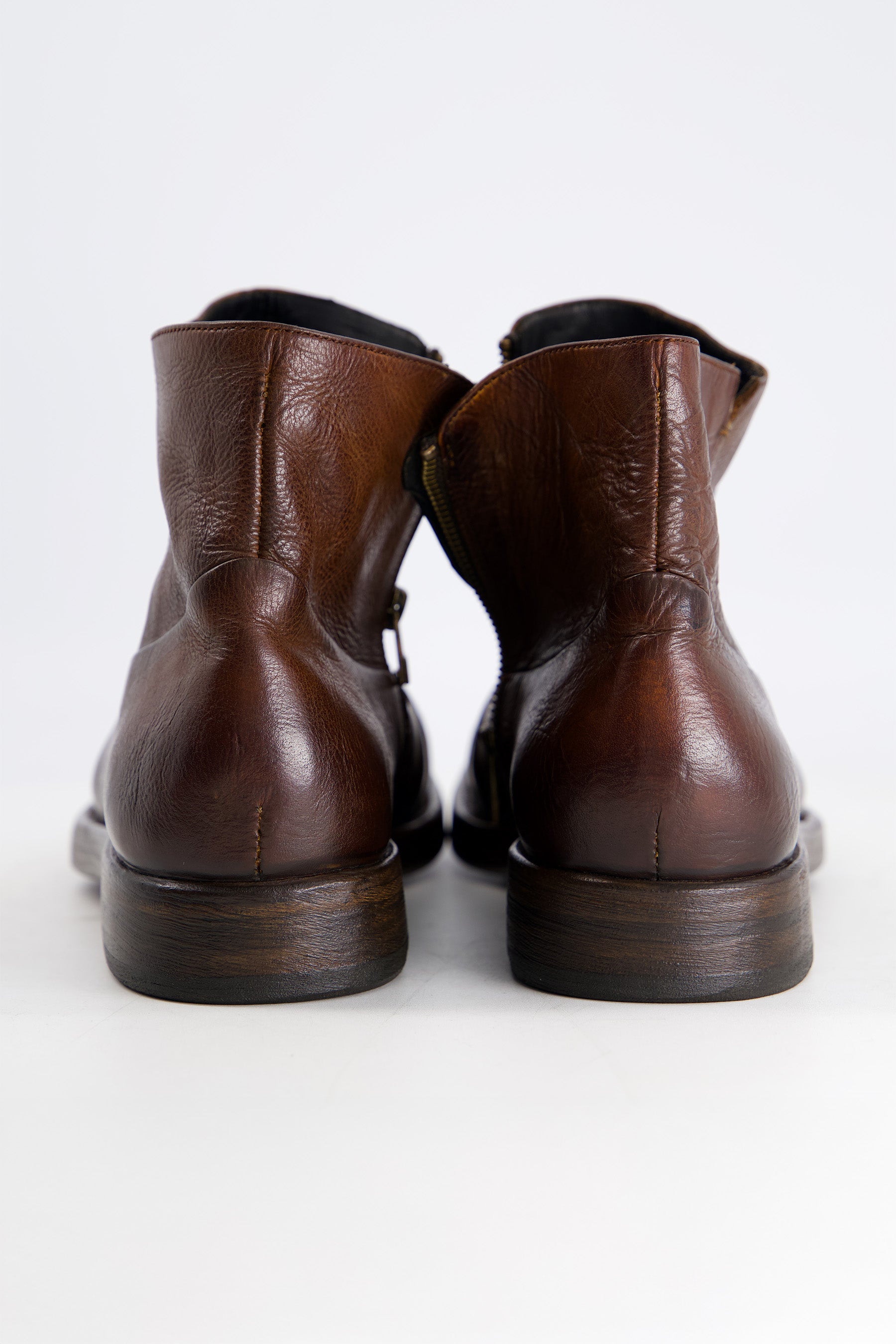 SLASHER Sturdy Brown Chelsea Shoes