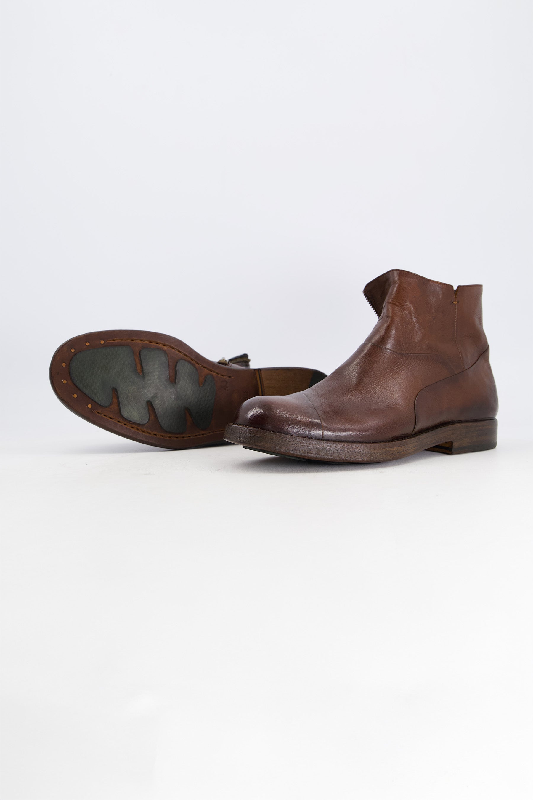 SLASHER Sturdy Brown Chelsea Shoes