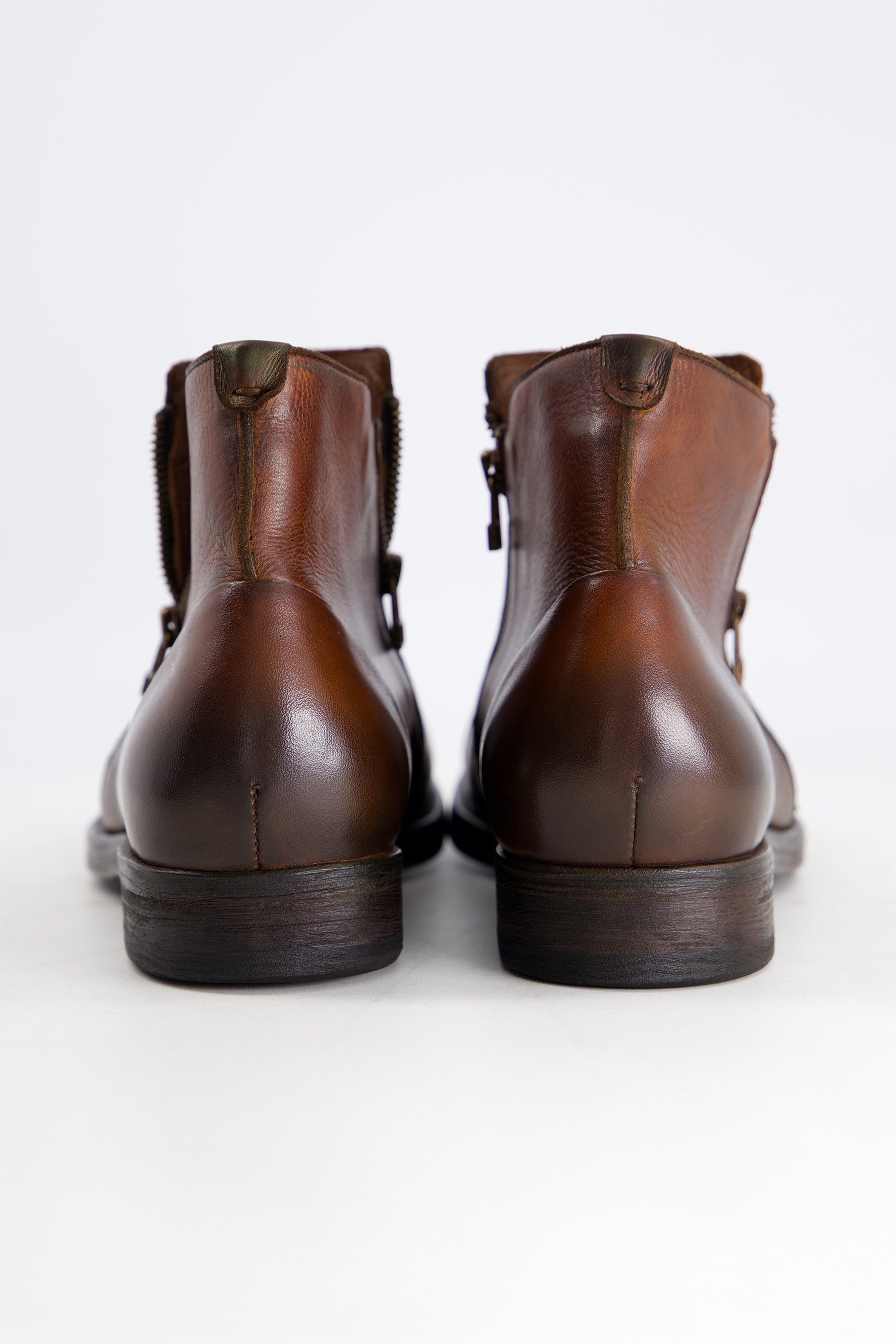 Drifty Grunge Double Zip Medium Ankle Brown Shoes