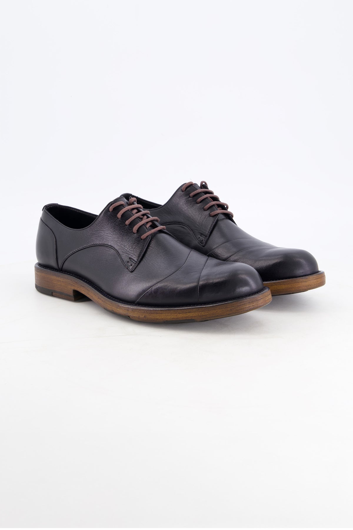 CANYON Hardy Derby Shoes
